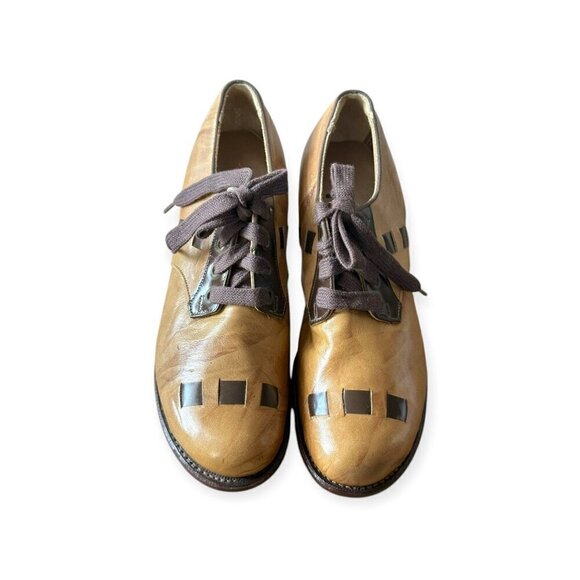 Vintage 1960s Miller Foot Defender Geometric Inlay Lace-Up Shoes – Tan, size 5 - Picture 2 of 10
